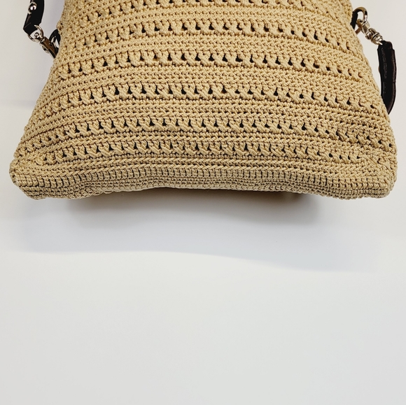 SEE NEW LISTING The Sak Crochet Knit Crossbody Pocketbook - Picture 3 of 13